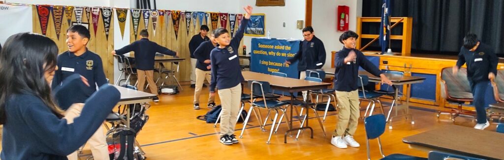 movement exercise, improv dance, embodied experience, emergence teaching.