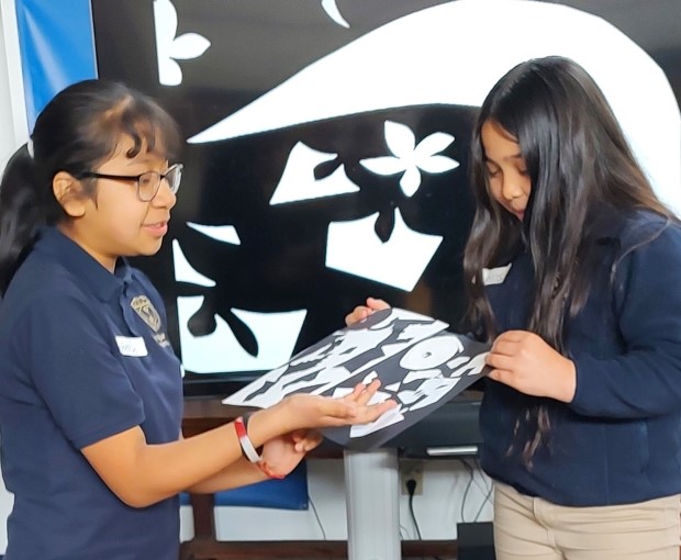 Group art therapy involves asking open-ended questions, active listening, affirming each other and their artwork without criticism, praise or judgement. 